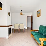 Apartment T2 Near The